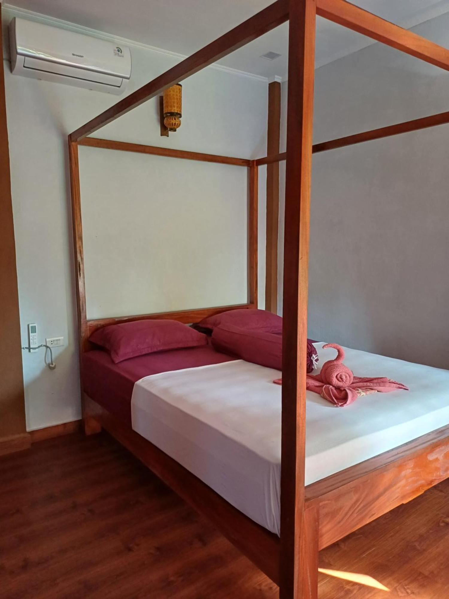 Asim Paris Guesthouse & Jungle Trekking Bukit Lawang Kültér fotó